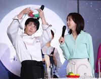 トークで盛り上がる木南晴夏（右と）高杉真宙（撮影・金田祐二）