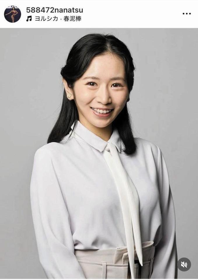 小林菜夏キャスターのインスタグラム（５８８４７２ｎａｎａｔｓｕ）より