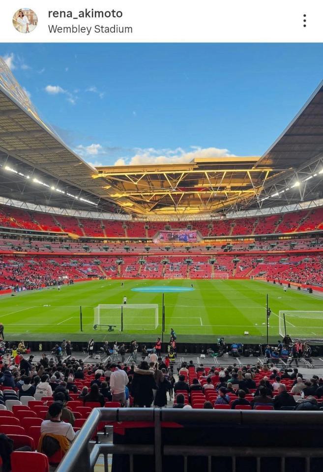 秋元玲奈のインスタグラム＠ｒｅｎａ＿ａｋｉｍｏｔｏ（４月１日付）より 