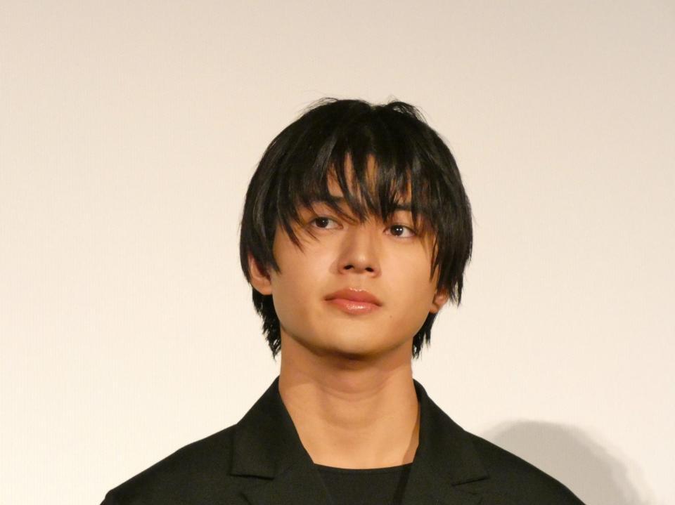 イベントに出席した荒木飛羽