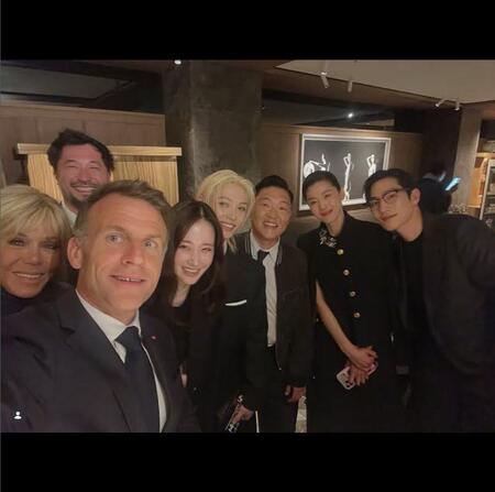 仏マクロン大統領の公式インスタグラム＠ｅｍｍａｎｕｅｌｍａｃｒｏｎより