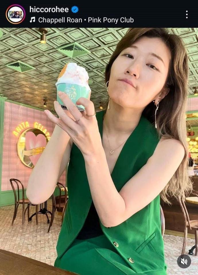 ヒコロヒーのインスタグラム　ｈｉｃｃｏｒｏｈｅｅ（＠ｈｉｃｃｏｒｏｈｅｅ）より。