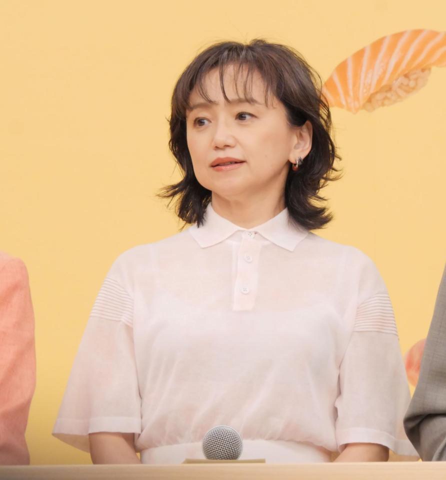 イベントに出席した永作博美