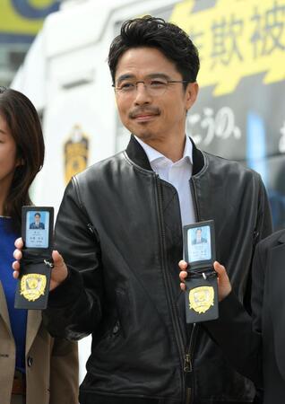 テレビ朝日系ドラマ「ボーダレス～広域移動捜査隊～」記者会見に登場した井ノ原快彦（撮影・伊藤笙子）