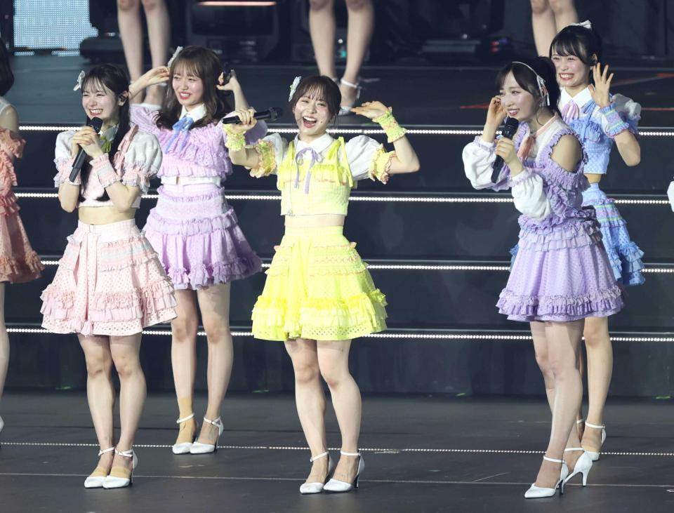 　「私たちだけじゃダメですか？」と問いかける倉野尾成美（撮影・石井剣太郎）