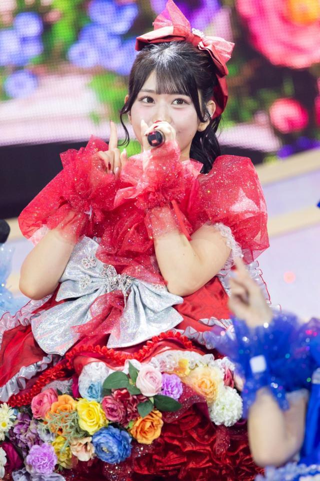 躍動するＳＷＥＥＴ　ＳＴＥＡＤＹの白石まゆみ（撮影：ヨシモリユウナ、河村美貴）