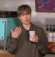 コーヒーの美味しさについて語るＥＸＩＬＥ　ＴＥＴＳＵＹＡ