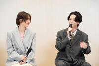 Ｗ主演ドラマ「ｓｈａｒｅ」の記者会見に臨んだ秋田汐梨（左）と池田匡志