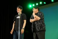 イベントを行ったタイムマシーン３号の山本浩司（左）、関太＝東京・有楽町よみうりホール