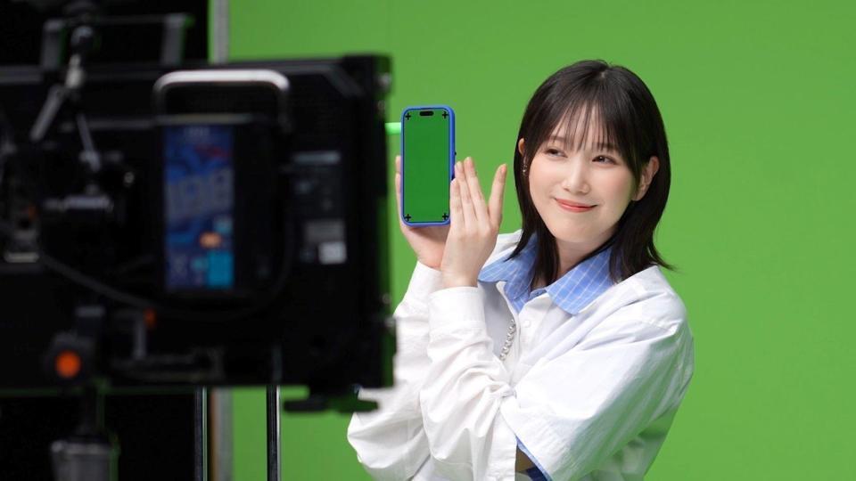 撮影に臨む本田翼