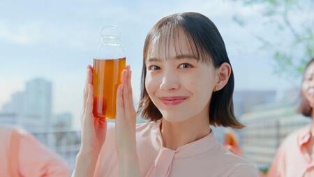 新ＣＭに出演した井桁弘恵