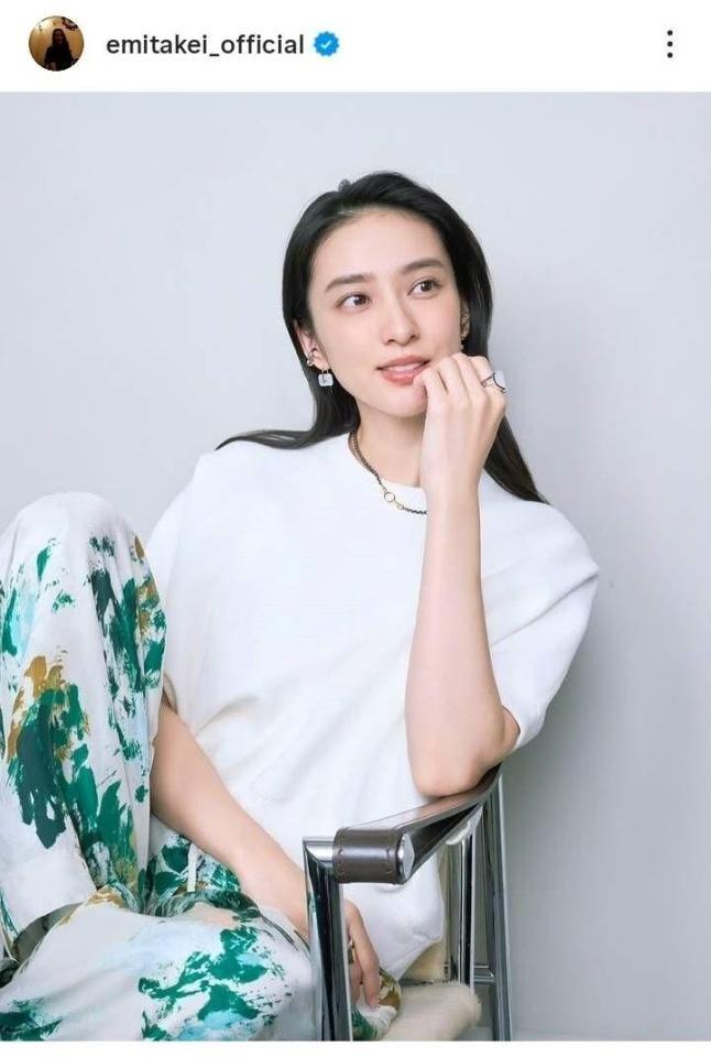 武井咲インスタグラム＠ｅｍｉｔａｋｅｉ＿ｏｆｆｉｃｉａｌから