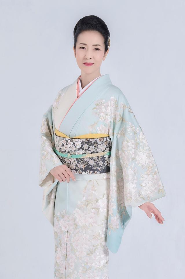 デビュー４０周年ベストアルバムを発売する坂本冬美