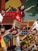 ２００５年１月、モーニング娘。卒業コンサートでの飯田圭織
