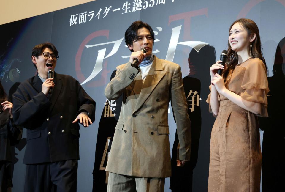 撮影を振り返る（左から）賀集利樹、要潤、ゆうちゃみ＝９日