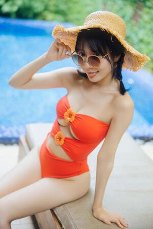 「奥ゆい　１ｓｔ写真集　ゆいゆい」ⓒＫＡＤＯＫＡＷＡ／横山マサト