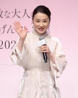 客席に手を振る檀れい（撮影・西岡正）