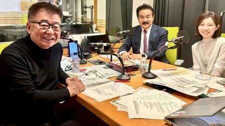 ラジオで共演した（左から）生島ヒロシ、佐藤正久氏、松永安奈アナウンサー