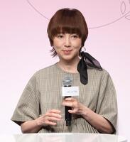 素敵な大人のごきげんフェスに登場する渡辺満里奈＝東京・恵比寿ガーデンプレイスＴｈｅ　Ｇａｒｄｅｎ　Ｈａｌｌ（撮影・西岡正）