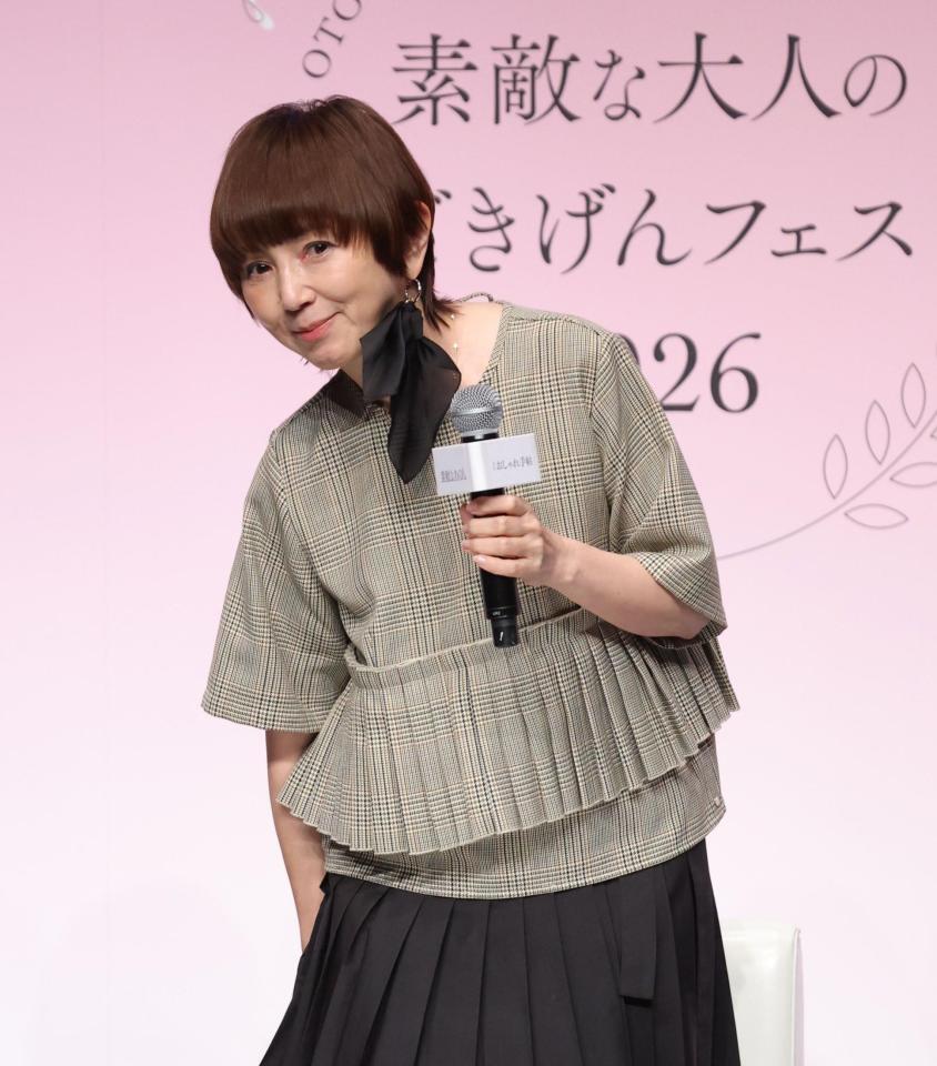 素敵な大人のごきげんフェスに登場する渡辺満里奈＝東京・恵比寿ガーデンプレイスＴｈｅ　Ｇａｒｄｅｎ　Ｈａｌｌ（撮影・西岡正）