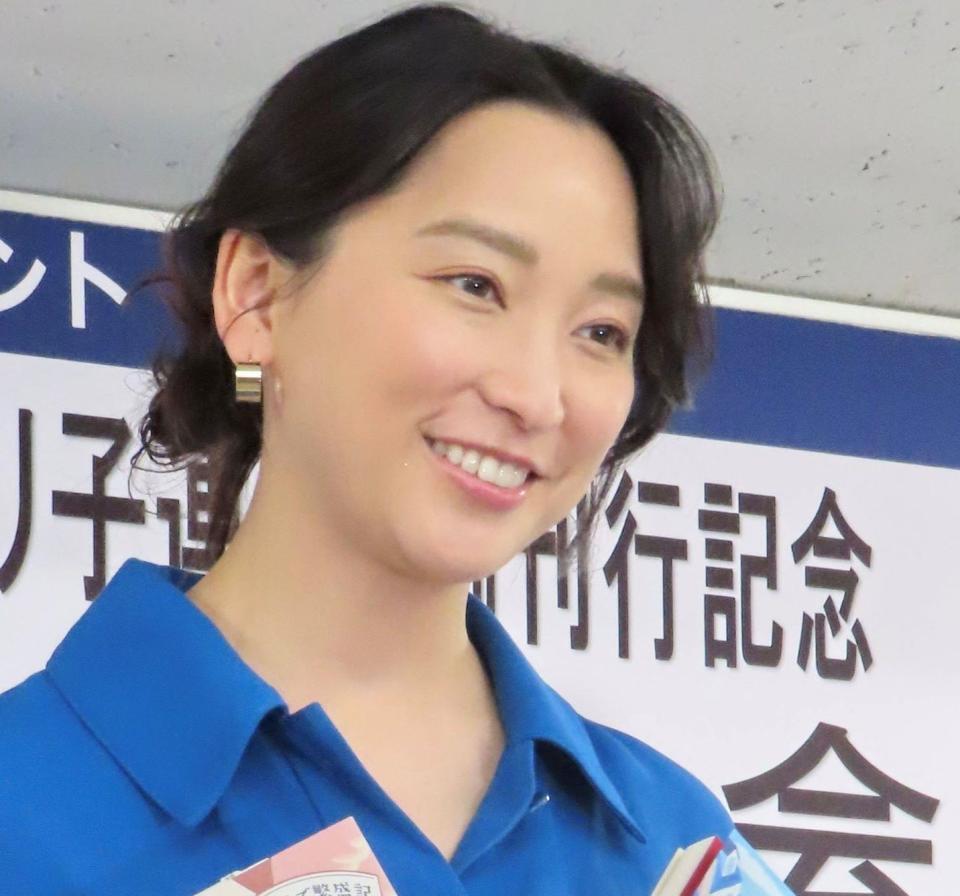 著書の発売イベントに姿を見せた杏（１２日）