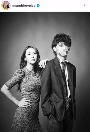 １６歳の誕生日を迎えた長男と。鈴木紗理奈のインスタグラム＠ｍｕｎｅｈｉｒｏｖｏｉｃｅ（２月２３日付）より