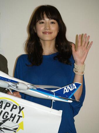 ２００８年１２月、映画のトークショーで。綾瀬はるか