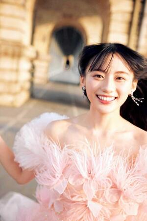 初の写真集「エチュード」を発売した乃木坂４６・川﨑桜が選んだお気に入りのカット（撮影／須江隆治）