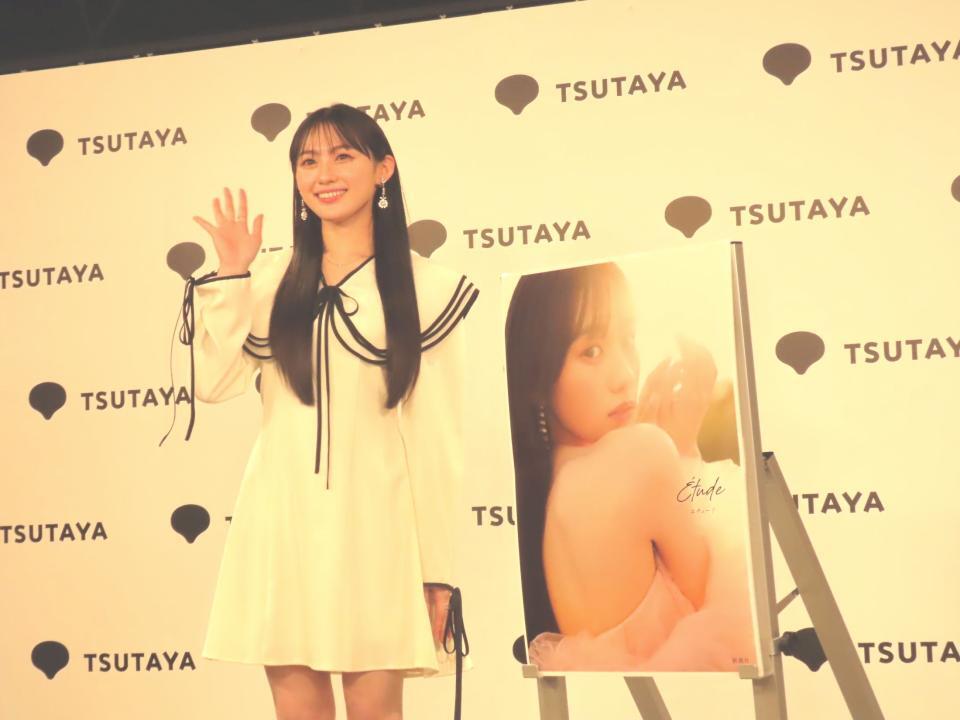 初の写真集を発売した乃木坂４６の川﨑桜