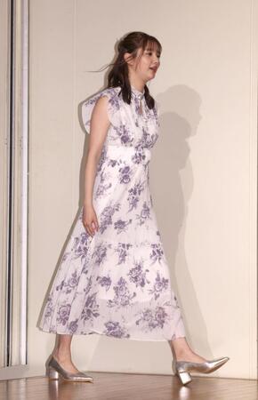 イベントに登場した新川優愛＝東京・浜離宮朝日ホール（撮影・佐々木彰尚）