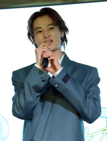 新人発掘・育成プロジェクト「ＯＰＡＬＩＳ」発表記者会見に登場した窪塚愛流（撮影・伊藤笙子）