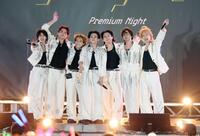 （左から）七五三掛龍也、吉澤閑也、松倉海斗、宮近海斗、松田元太、中村海人、川島如恵留（撮影・石井剣太郎）