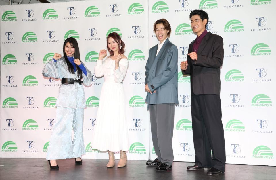 新人発掘・育成プロジェクト「ＯＰＡＬＩＳ」発表記者会見に登場した（左から）雨宮天、戸松遥、窪塚愛流、中島歩（撮影・伊藤笙子）