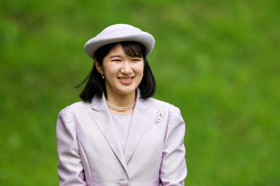 春の園遊会に臨まれる愛子さま（代表撮影）