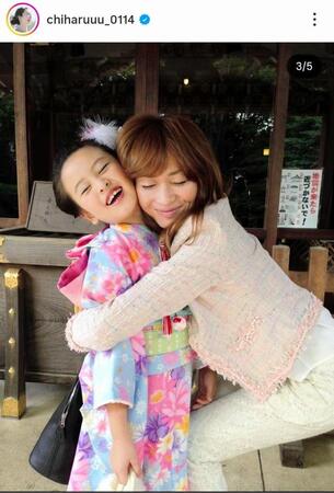 娘・もあの１９歳誕生日を祝福した新山千春のインスタグラム＠ｃｈｉｈａｒｕｕｕ＿０１１４（２５年７月１２日付）より 