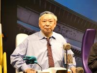 イベントに出席した鈴木おさむ氏