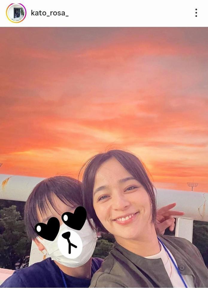 長男と。加藤ローサのインスタグラム＠ｋａｔｏ＿ｒｏｓａ＿（２３年６月２６日付）より