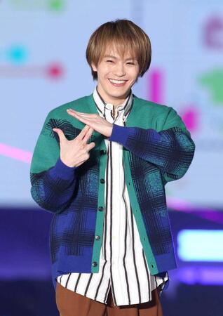 ランウェイにサプライズ登場した松倉海斗（撮影・伊藤笙子）