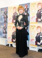 歌手デビュー５５周年記念ライブ出演前に、取材に応じた小柳ルミ子