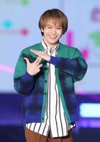 ランウェイにサプライズ登場した松倉海斗（撮影・伊藤笙子）