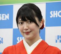 トレカの発売イベントを開催した香川愛生女流四段