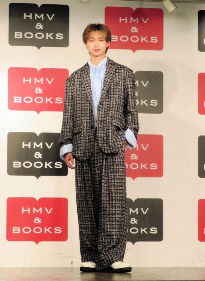 クールな志賀李玖