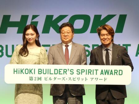 　イベントに出席した（左から）ゆうちゃみ、工機ホールディングスジャパンの吉田智彦社長、ヒロミ