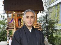 成功祈願を行った市川團十郎