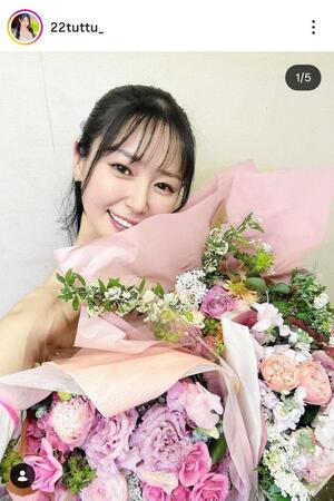荒井つかさのインスタグラム（＠２２ｔｕｔｔｕ＿）から