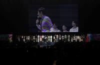 ランウェイに登場した藤原紀香ら出演者