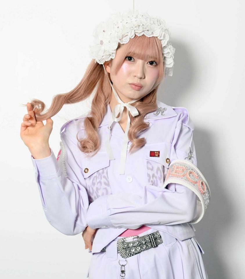 律月ひかる（撮影・園田高夫）