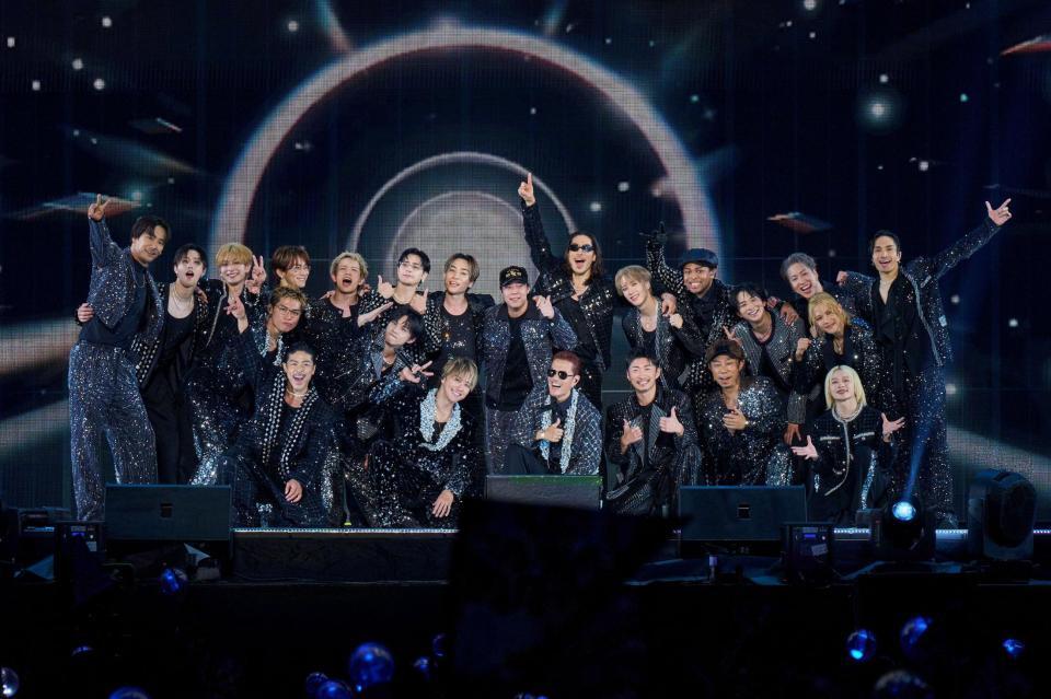 東京ドーム公演に出演したＥＸＩＬＥとＥＸＩＬＥ　ＴＲＩＢＥのメンバー