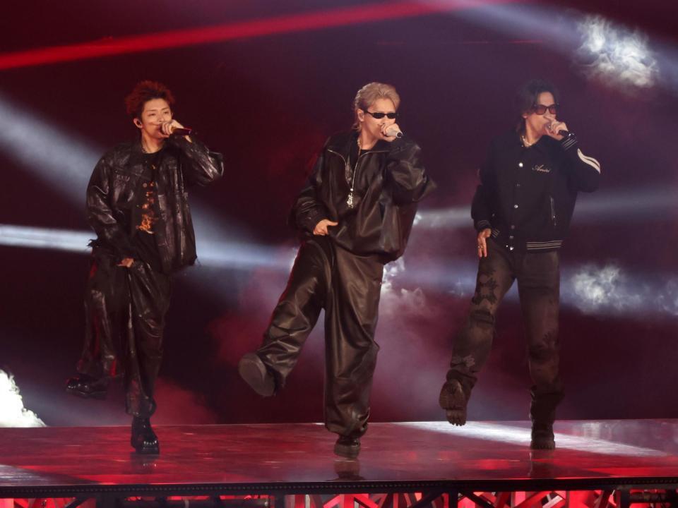 圧巻のパフォーマンスをするＮｕｍｂｅｒ＿ｉ（撮影・伊藤笙子）