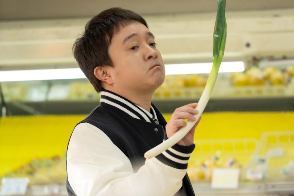 主演の濱田岳（©「刑事、ふりだしに戻る」製作委員会）